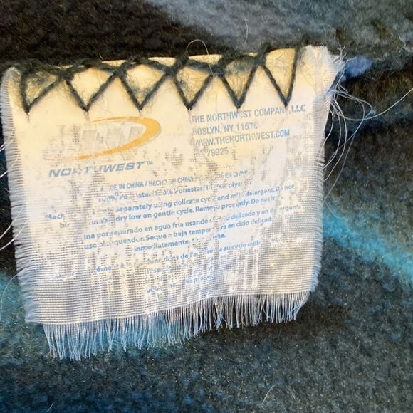 Northwest Company Seattle Seahawks Fleece Plush Blanket - Picture 6 of 7